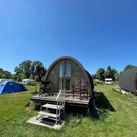Polderpods of Tipi naast stad - Buitenplaats Molenwei